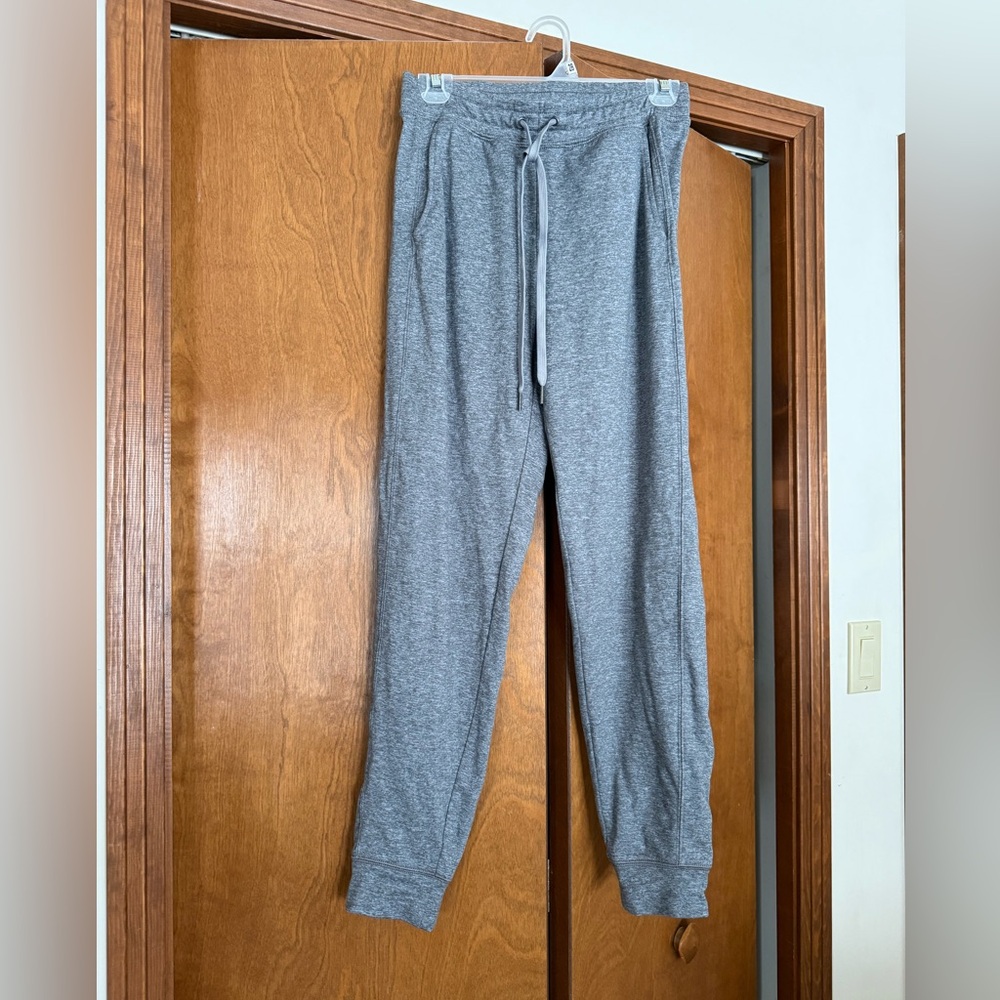 American Eagle cotton lightweight jogger/sweatpants